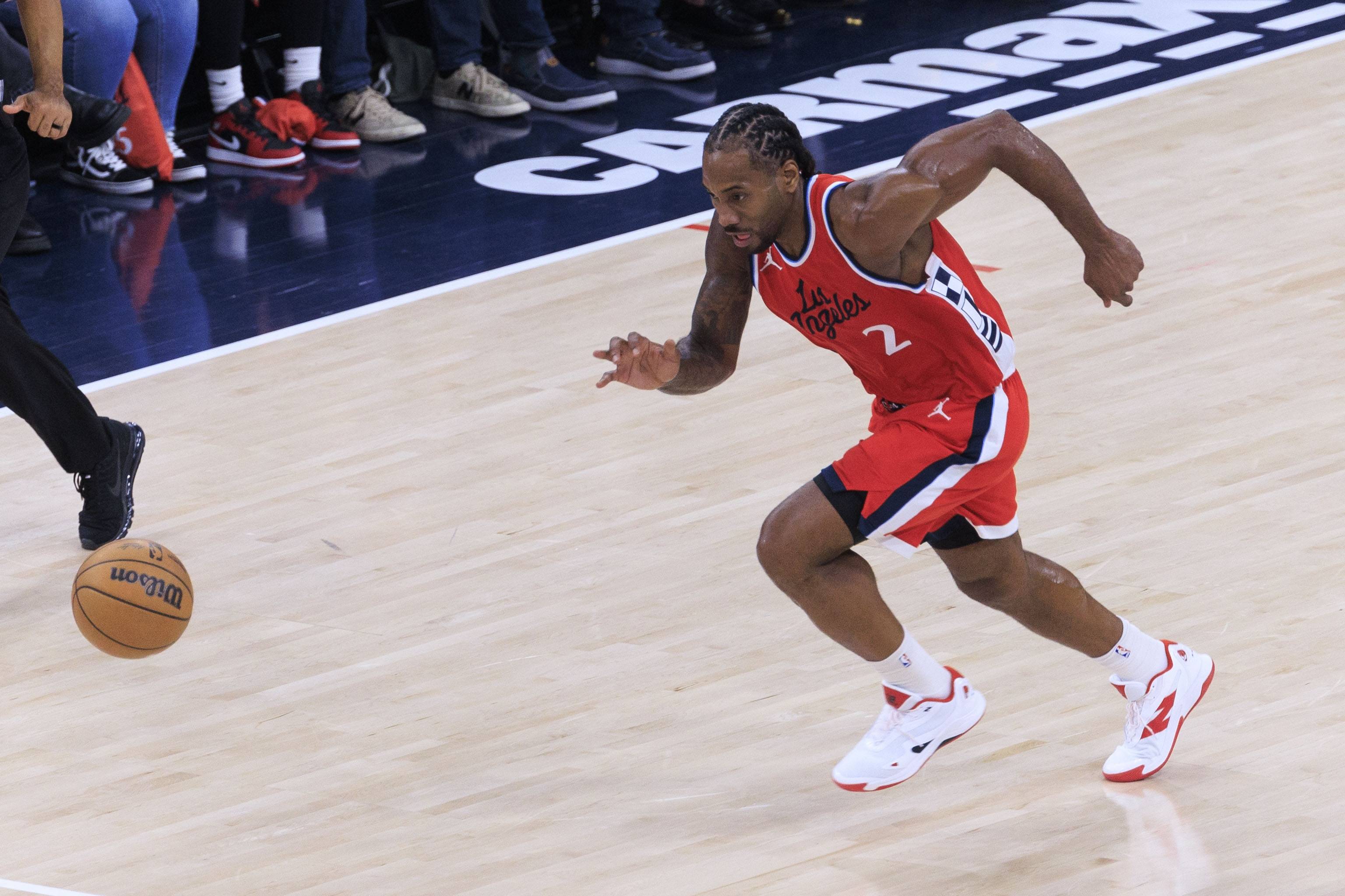 今夜CBA季后赛焦点战!洛杉矶快船迎战马德里竞技,小胜或上演 今夜CBA季后赛焦点战!洛杉矶快船迎战马德里竞技,小胜或上演